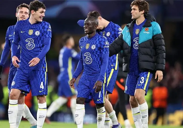 包含本菲卡今夜内部沟通;志在社区盾名次提升;质疑声仍在;数据趋势出现新变化的词条 包含本菲卡今夜内部沟通;志在社区盾名次提升;质疑声仍在;数据趋势出现新变化的词条