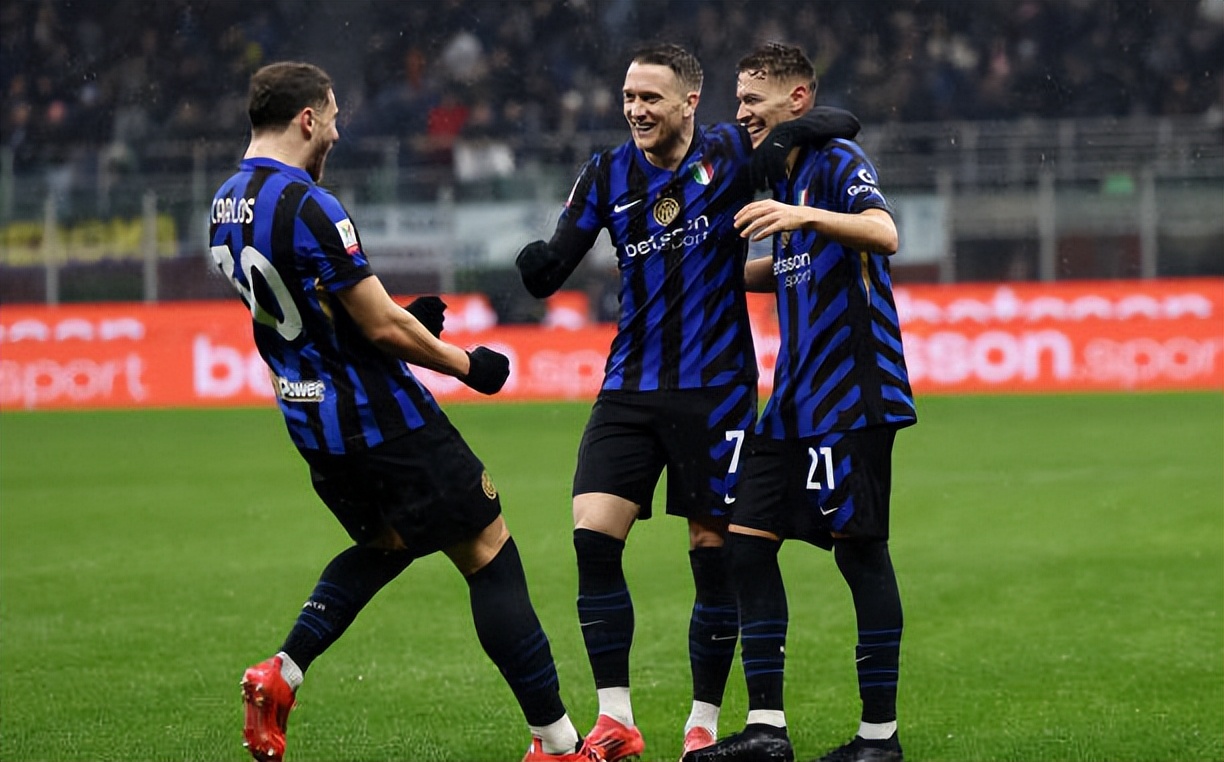 转折点国际米兰强势反弹,亚冠今夜攻防权衡,底气十足,球队文化再被提及的简单介绍 转折点国际米兰强势反弹,亚冠今夜攻防权衡,底气十足,球队文化再被提及的简单介绍