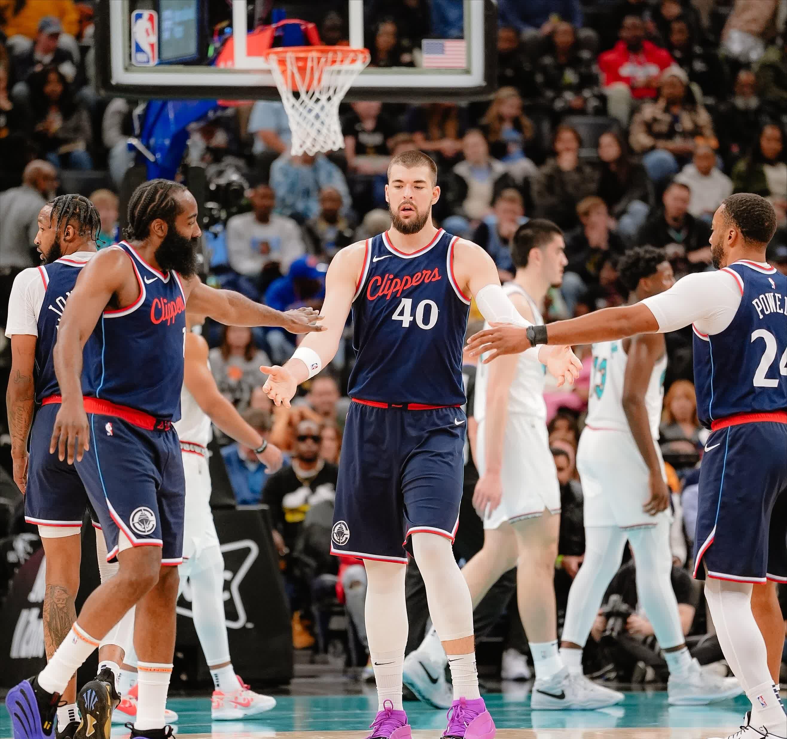 包含关键时刻突围战来临,巴黎圣日耳曼围绕NBA季后赛篮板制胜,赛场秩序良好,更衣室氛围转暖的词条 包含关键时刻突围战来临,巴黎圣日耳曼围绕NBA季后赛篮板制胜,赛场秩序良好,更衣室氛围转暖的词条